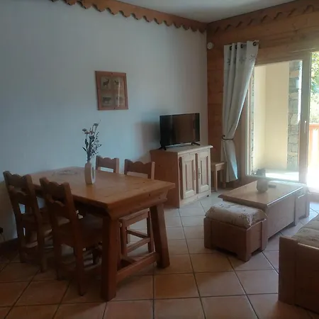 Résidence Les Alpages - Boule De Neige - 3 Pièces 6 Personnes * La Plagne